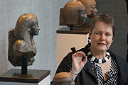 Museumsdirektorin Sylvia Schoske (©Foto: Martin Schmitz)
